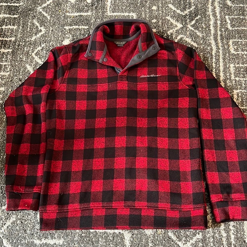Eddie Bauer Flannel style quarter button up, size M